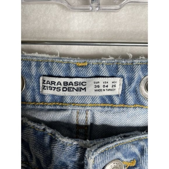 Zara basic button up jeans straight leg Distressed Frayed Button Holes Size 4 - Picture 2 of 9